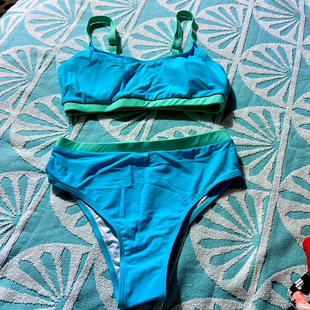 Women’s swimming bikini